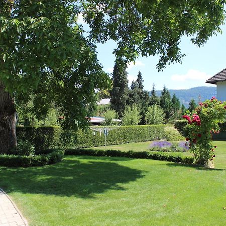 Ferienwohnung Und Gaestezimmer Korb Krumpendorf Екстер'єр фото